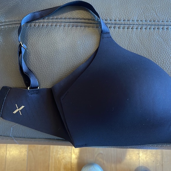 Knix bra - Picture 2 of 9